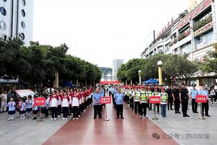 马卡：安帅续约+阿韦洛亚青年队执教表现出色，劳尔考虑离开皇马